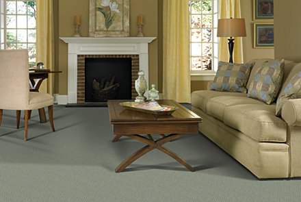 Mohawk Aladdin Carpet Queen of Hearts